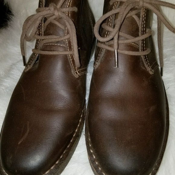 dockers chukka